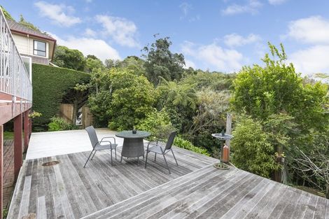 Photo of property in 17 Peterhouse Street, Tawa, Wellington, 5028