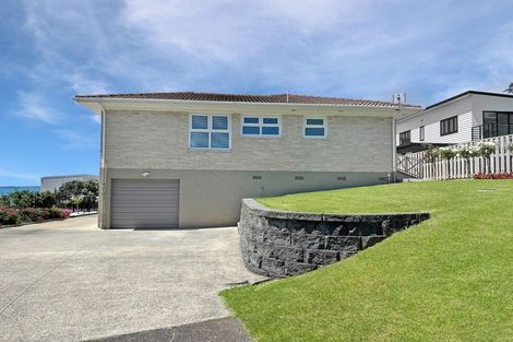 Photo of property in 1/3 Rangitoto View Road, Cockle Bay, Auckland, 2014