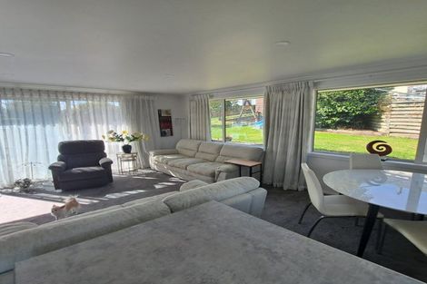 Photo of property in 76 Essex Street, Balclutha, 9230