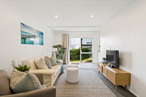 Photo of property in 1207 Whangaparaoa Road, Gulf Harbour, Whangaparaoa, 0930