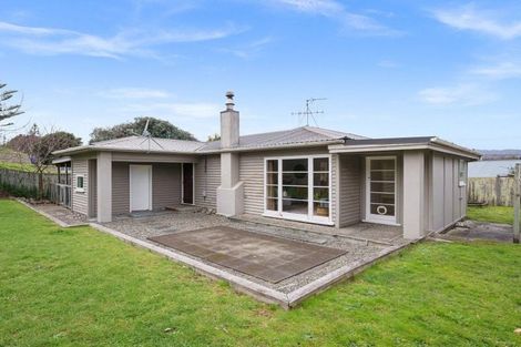 Photo of property in 9 Percival Road, Paraparaumu Beach, Paraparaumu, 5032