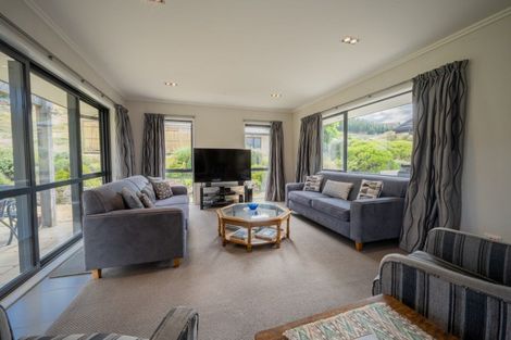 Photo of property in 42 Whitby Street, Clyde, 9330