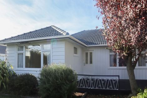 Photo of property in 10 Ravenna Street, Avonhead, Christchurch, 8042