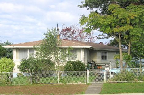 Photo of property in 25 Helena Street, Massey, Auckland, 0614