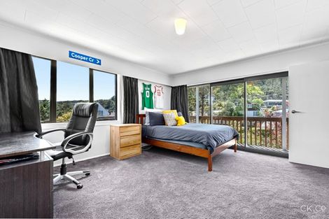 Photo of property in 76 Horoeka Street, Stokes Valley, Lower Hutt, 5019