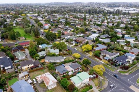 Photo of property in 1/123 Gossamer Drive, Pakuranga Heights, Auckland, 2010