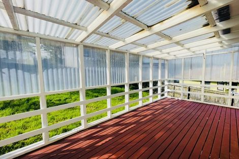 Photo of property in 90 Oriel Avenue, Tawa, Wellington, 5028