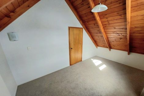 Photo of property in 1/46 Halberg Street, Glenfield, Auckland, 0629