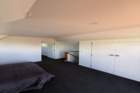 Photo of property in 17 Kopipi Crescent, Ngunguru, Whangarei, 0173