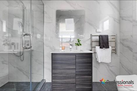 Photo of property in 70c Cargill Street, Papakura, 2110