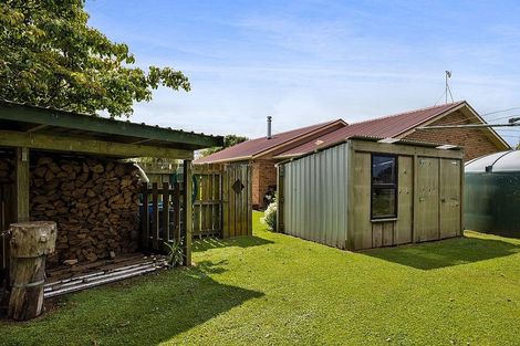 Photo of property in 320 Austin Road, Normanby, Hawera, 4673