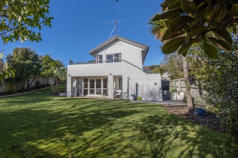 Photo of property in 6 Somerton Rise, Westmorland, Christchurch, 8025