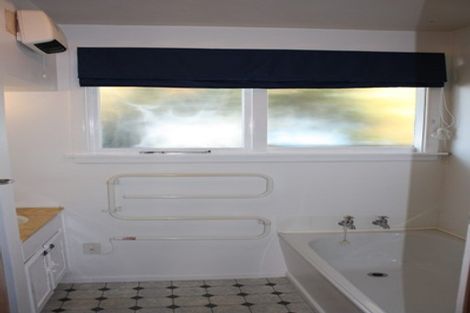 Photo of property in 32 Royalist Avenue, North New Brighton, Christchurch, 8083