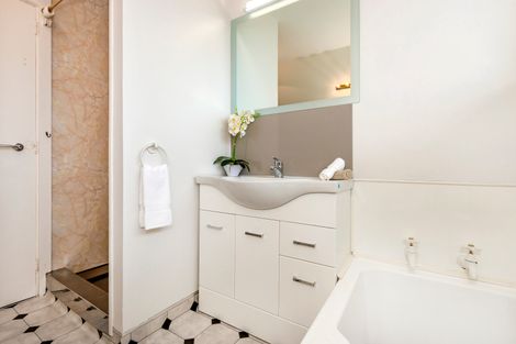 Photo of property in 113 Effingham Street, North New Brighton, Christchurch, 8083