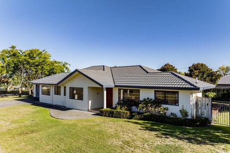 Photo of property in 1 Hanna Place, Havelock North, 4130