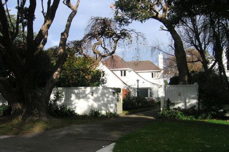 Photo of property in 8 Massey Avenue, Woburn, Lower Hutt, 5010