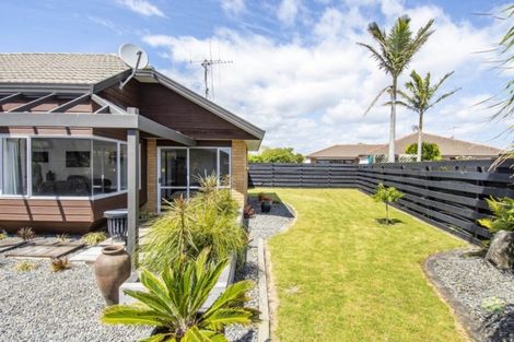 Photo of property in 34 Lotus Avenue, Mount Maunganui, 3116