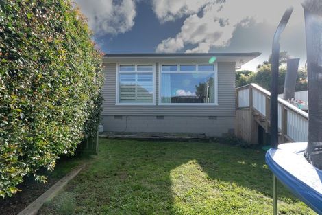 Photo of property in 4a Higgs Road, Mount Wellington, Auckland, 1060