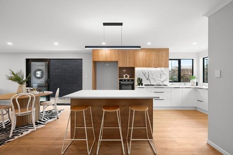 Photo of property in 17 Absolum Crescent, Chartwell, 3210