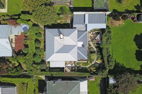 Photo of property in 10a Wharfe Street, South Hill, Oamaru, 9400