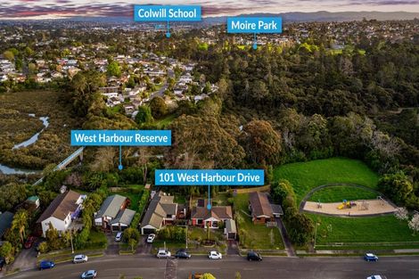 Photo of property in 101 West Harbour Drive, West Harbour, Auckland, 0618