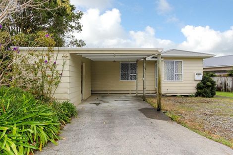 Photo of property in 126 Omata Road, Marfell, New Plymouth, 4310