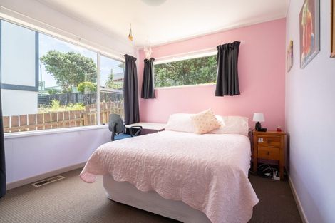 Photo of property in 71 Eskdale Road, Papakowhai, Porirua, 5024