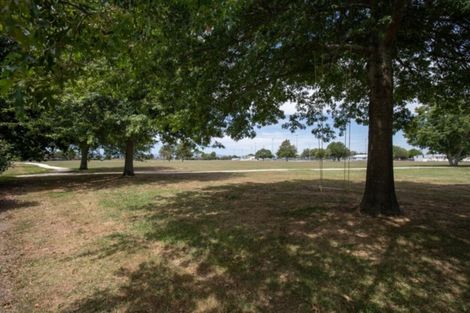 Photo of property in 30 Pipiroa Road, Ngatea, 3503