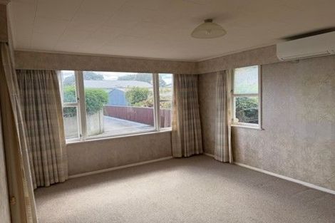 Photo of property in 28a Saint Ronans Avenue, Waterloo, Lower Hutt, 5011