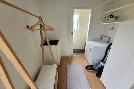 Photo of property in 55 Allington Road, Massey, Auckland, 0614