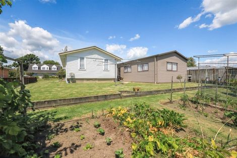 Photo of property in 9 Harlock Place, Huntly, 3700