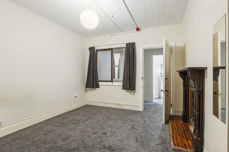 Photo of property in 195 The Terrace, Wellington Central, Wellington, 6011