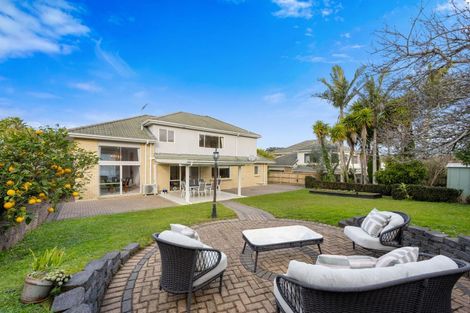 Photo of property in 25 Santa Ana Drive, Dannemora, Auckland, 2016