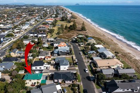 Photo of property in 24b Karewa Parade, Papamoa Beach, Papamoa, 3118