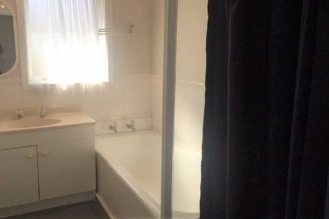 Photo of property in 19 Wentworth Street, Ilam, Christchurch, 8041