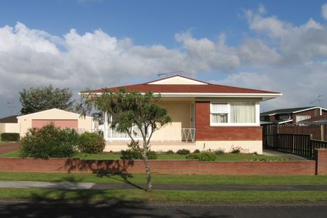 Photo of property in 3 Roysfield Lane, Sunnyhills, Auckland, 2010