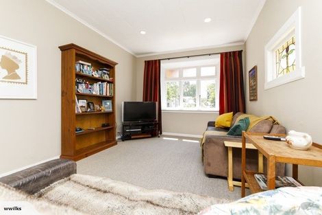 Photo of property in 10 Mere Mere Avenue, Palmerston North, 4414