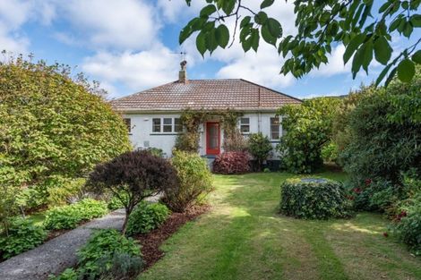 Photo of property in 15 Sunshine Avenue, Karori, Wellington, 6012