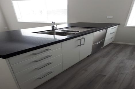 Photo of property in 12 Naeo Close, Papamoa Beach, Papamoa, 3118