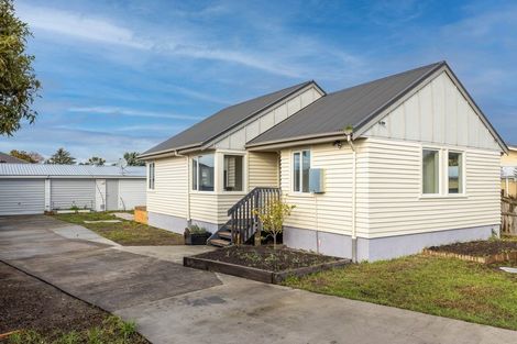 Photo of property in 4 Saint Heliers Crescent, Aranui, Christchurch, 8061
