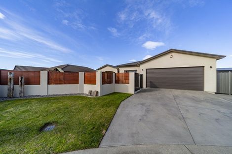 Photo of property in 14 Portland Place, Poraiti, Napier, 4112
