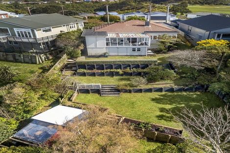Photo of property in 121 The Ridgeway, Mornington, Wellington, 6021