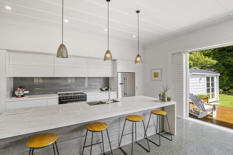 Photo of property in 154 Hinemoa Street, Birkenhead, Auckland, 0626