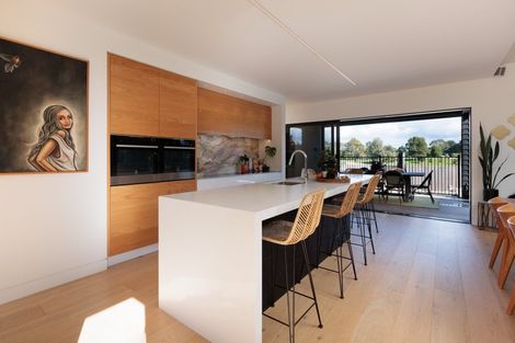 Photo of property in 210 Oceanbeach Road, Mount Maunganui, 3116