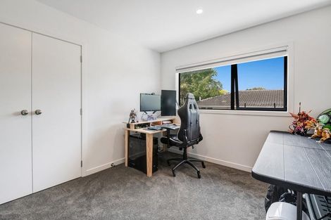 Photo of property in 3a Gladys Avenue, Glenfield, Auckland, 0629