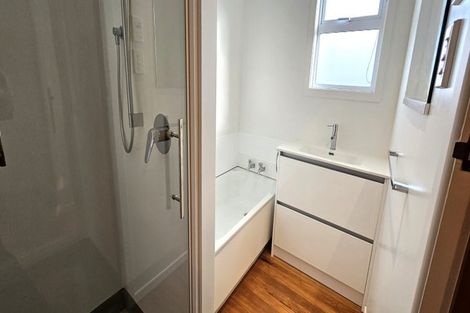 Photo of property in 15a Hall Road, Matua, Tauranga, 3110