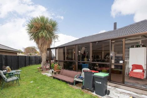 Photo of property in 157 Wainoni Road, Avondale, Christchurch, 8061