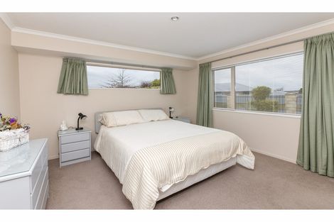 Photo of property in 3 Reeves Road, Rangiora, 7400