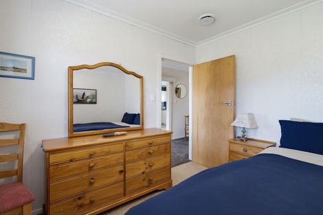 Photo of property in 15 Caxton Street, Onekawa, Napier, 4110