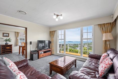Photo of property in 24 Cypress Drive, Maungaraki, Lower Hutt, 5010